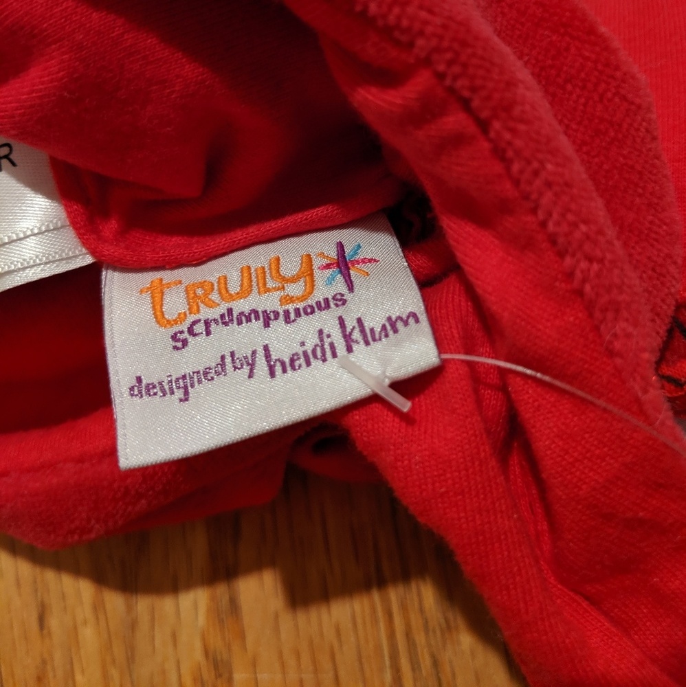 🎉BOGO Heidi Klum truly scrumptious hat & mitten - Picture 2 of 5